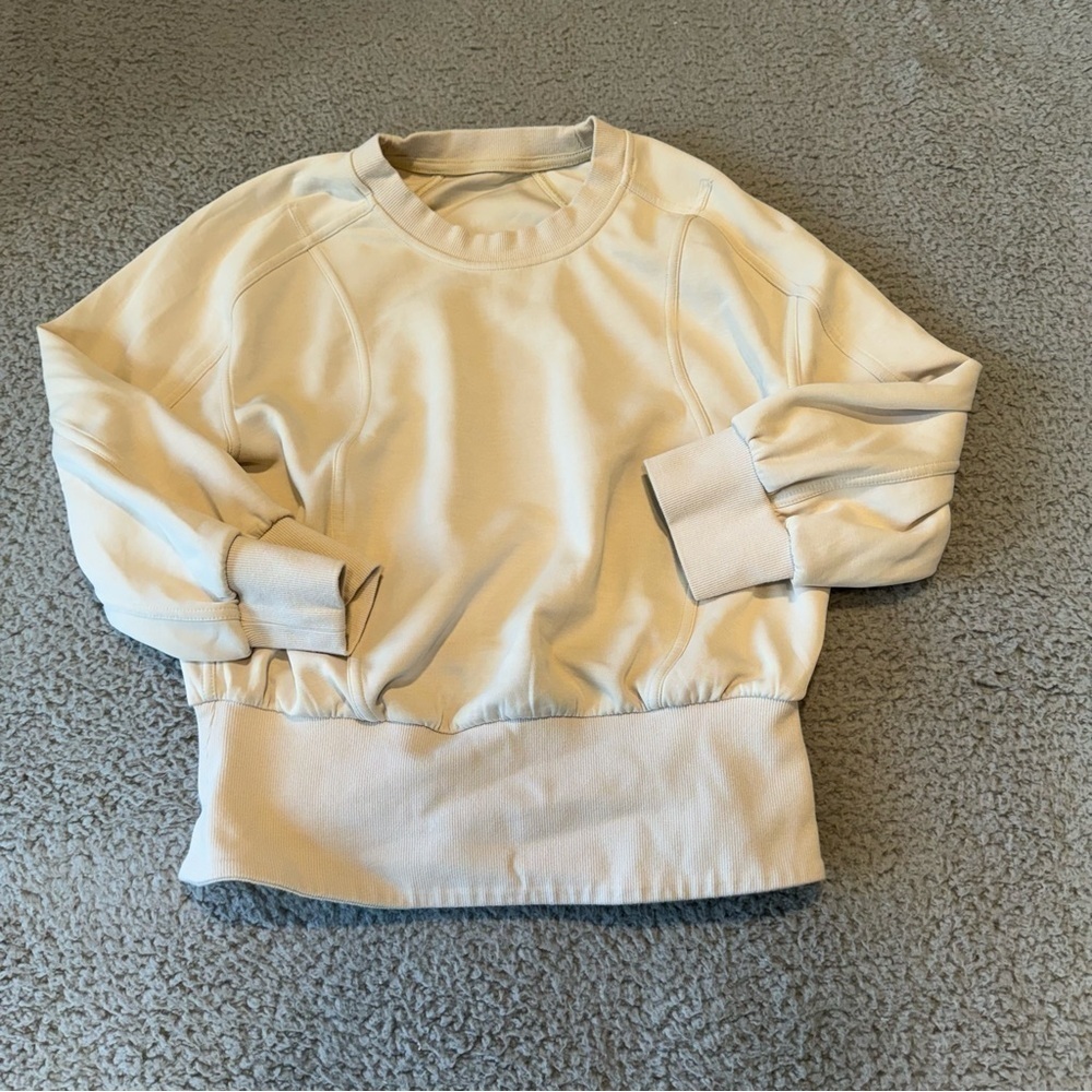 EUC Lululemon Women’s Softstreme Ribbed Hem Pullover Bone Ivory Off white Size 6